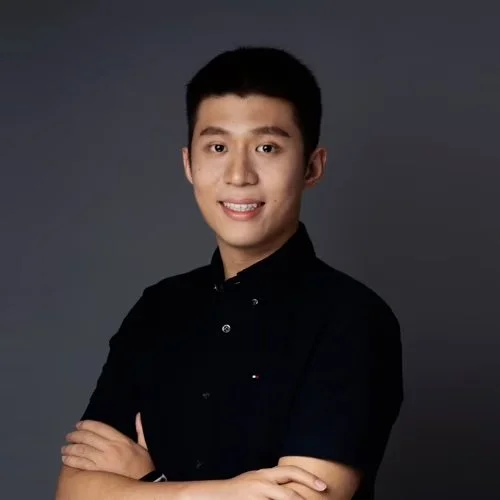 Chuyi Chen.jpeg