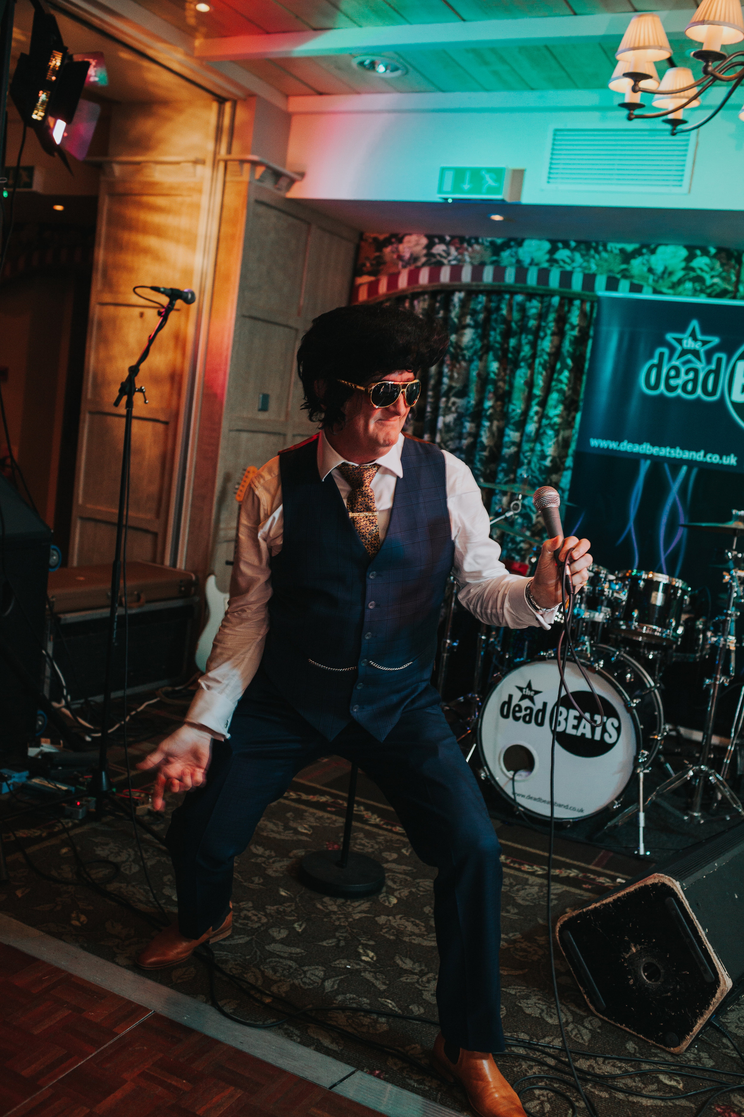 Father of the Bride performing as Elvis. 