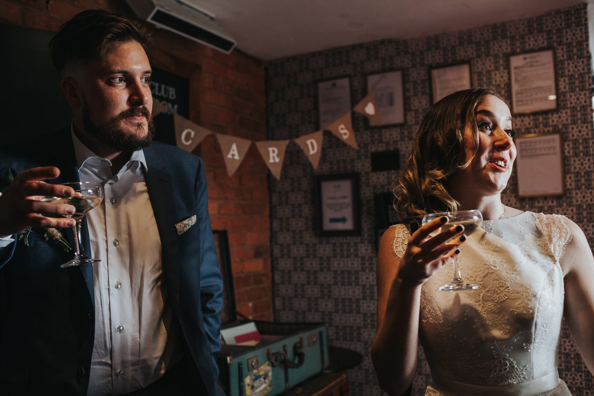 Bride and Groom enjoy welcome drinks at Lock 91. 