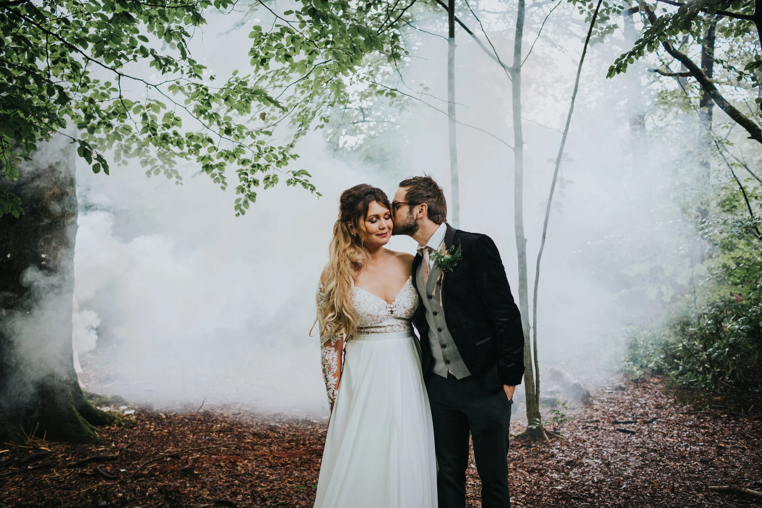 Spring Cottage Wedding Photographer