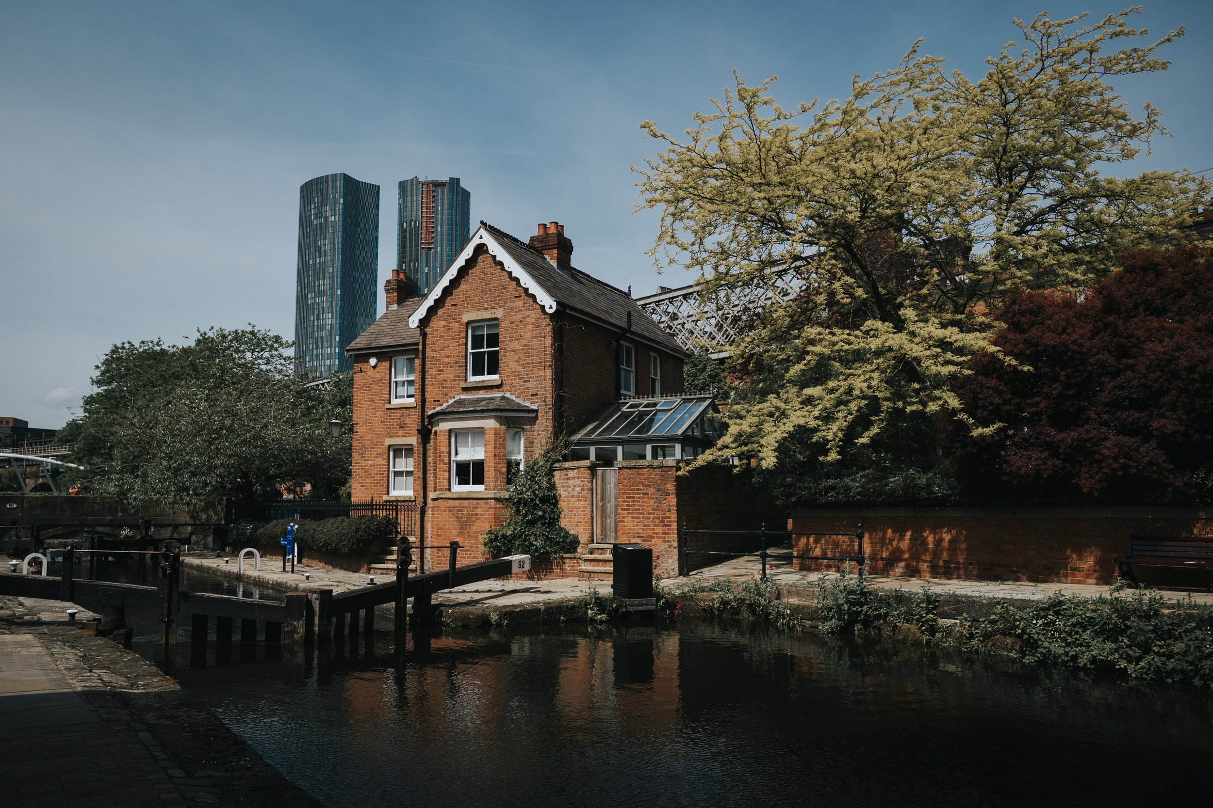 The Lock Keepers House Castle Field