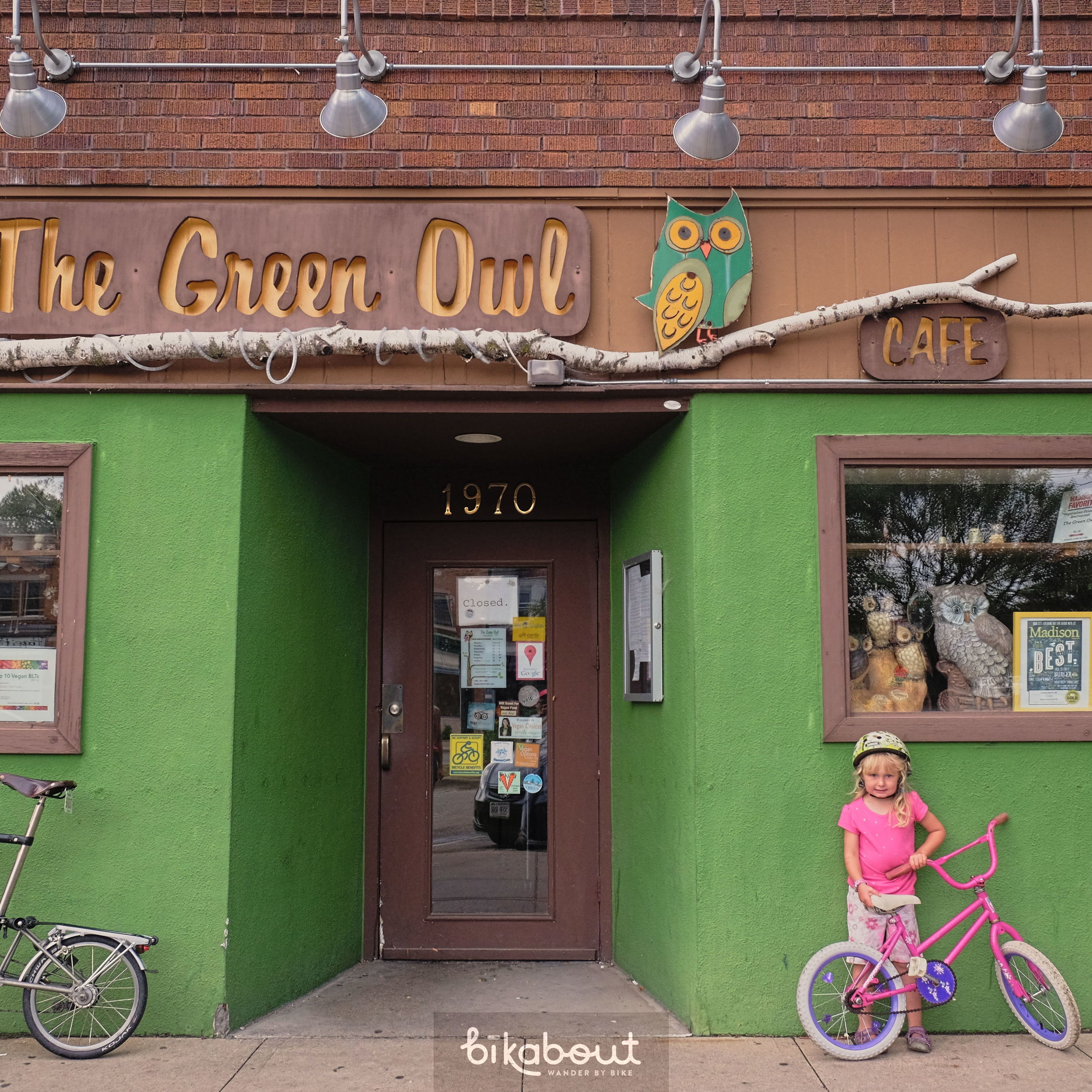 Vegetarian restaurant, the Green Owl in fabulous Atwood Neighborhood
