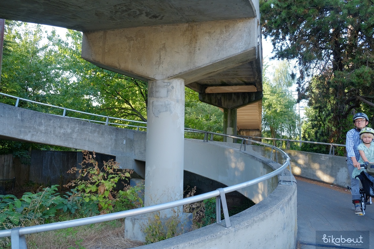 Corkscrew connecting the Concord Ave neighborhood greenway in North