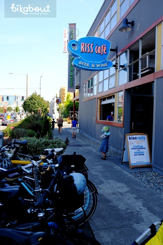 Kiss Cafe in Ballard