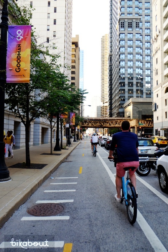 Dearborn cycle track in Chicago provides a calm city biking experience.
