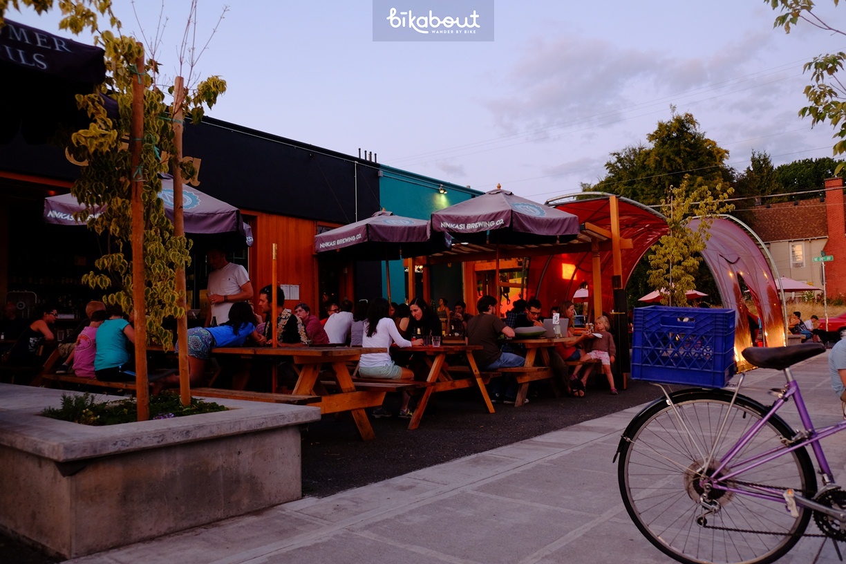Local restaurants with outdoor seating are perfect reststops