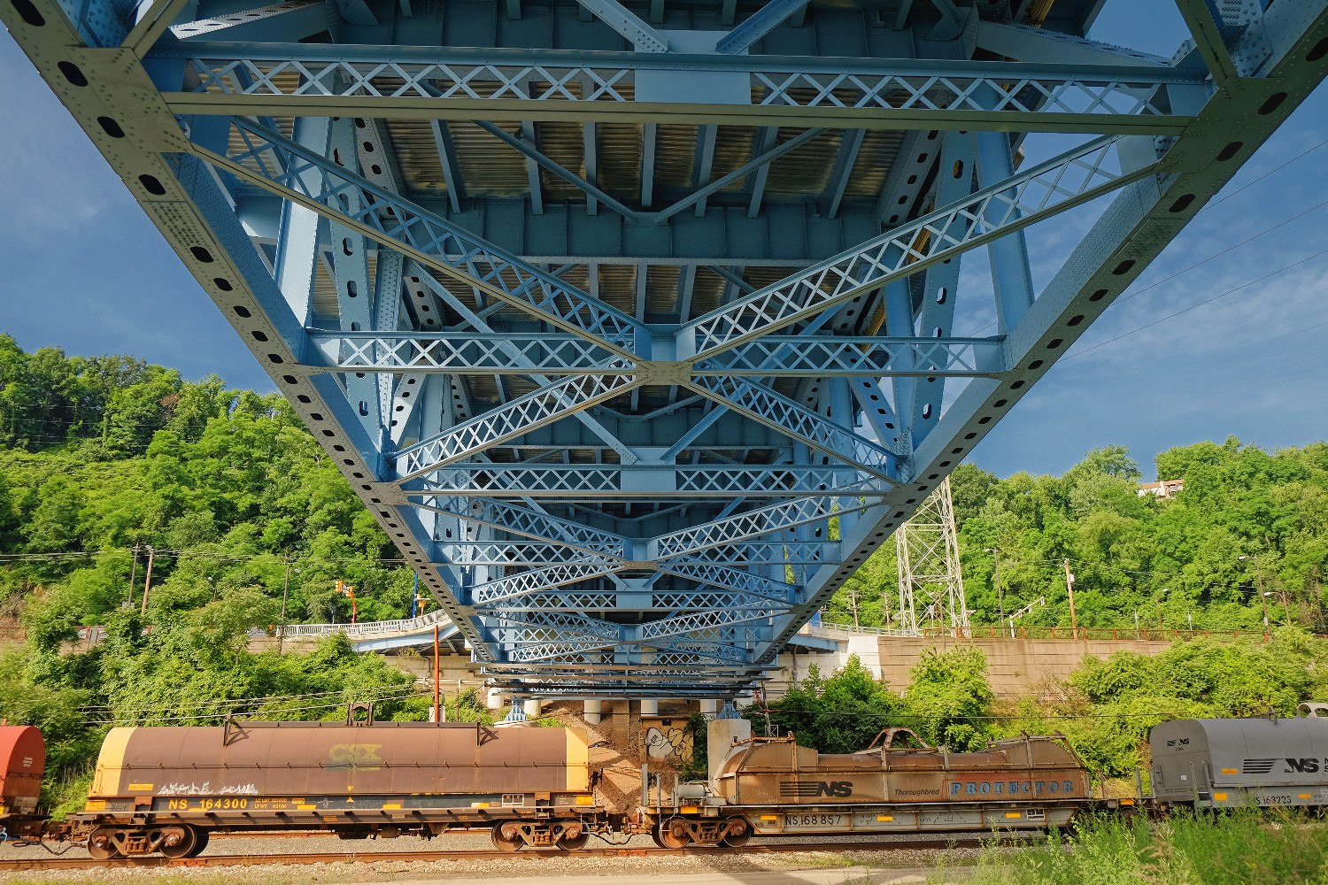   GAP Trail and C&amp;O   340 miles of dedicated car-free bike trails between Pittsburgh and Washington, DC, makes the Great Allegheny Passage and C&amp;O Towpath the most desirable multi-day bike tour in the United States! Use Bikabout's cultural gu