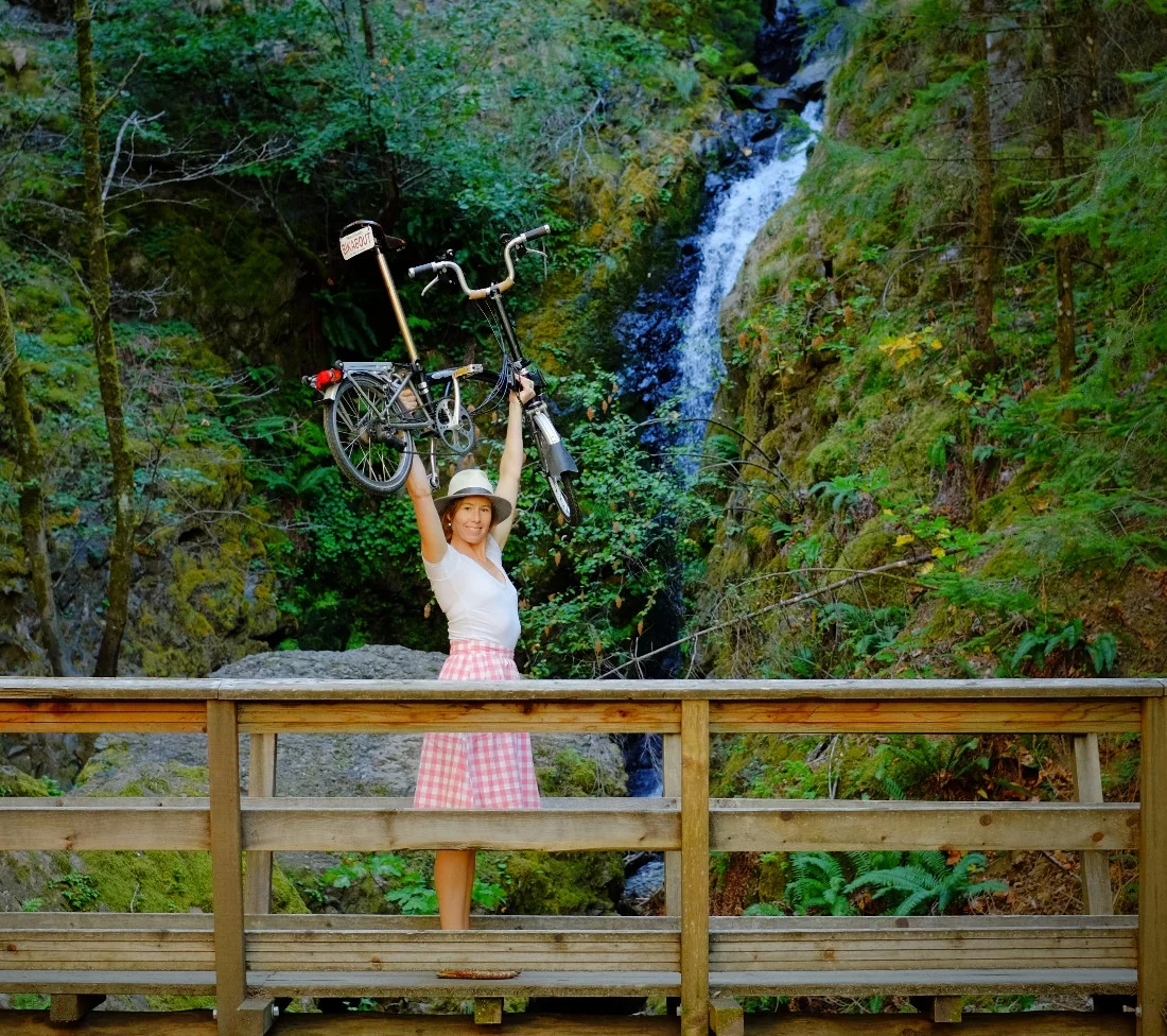 Hole in the Wall Falls off the Historic Columbia River Highway trail.