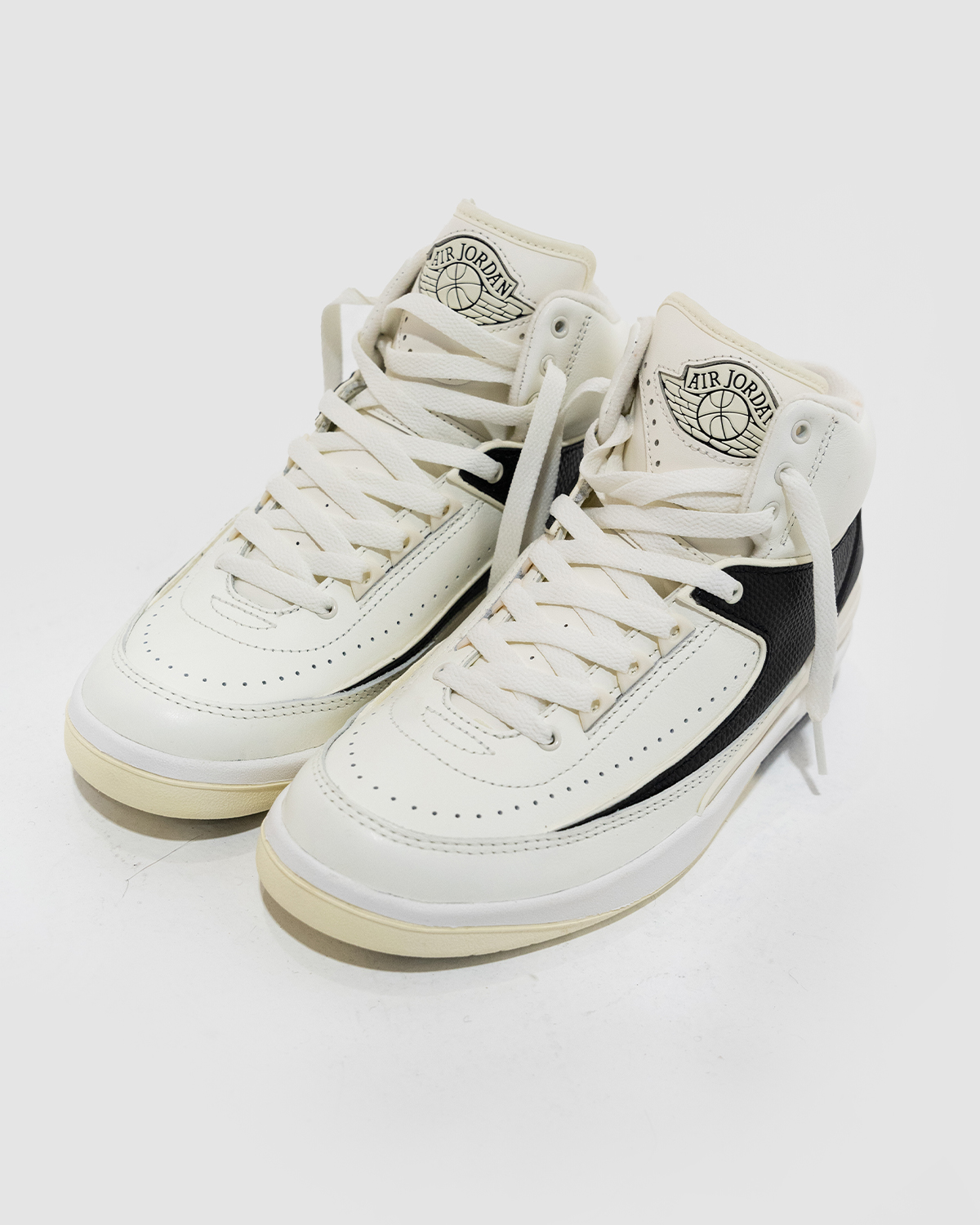 Now Available: Air Jordan 2 Retro (W)