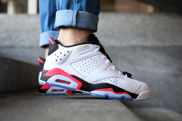 Air-Jordan-6-Low-Infrared-23-1.jpg