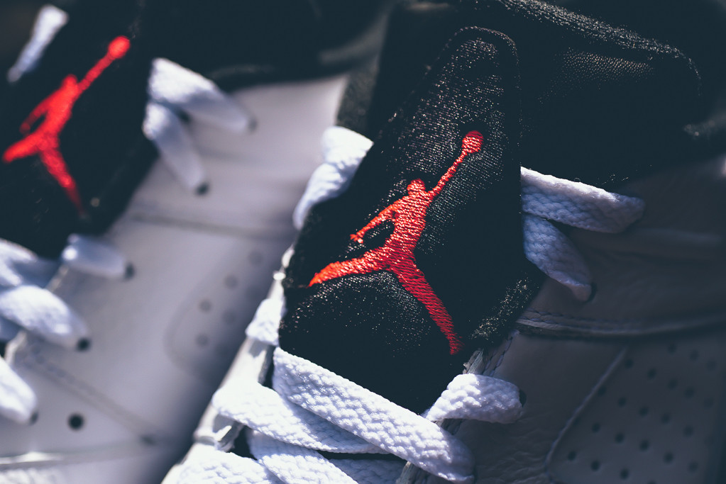 Air-Jordan-6-Low-White-Infrared-6.jpg