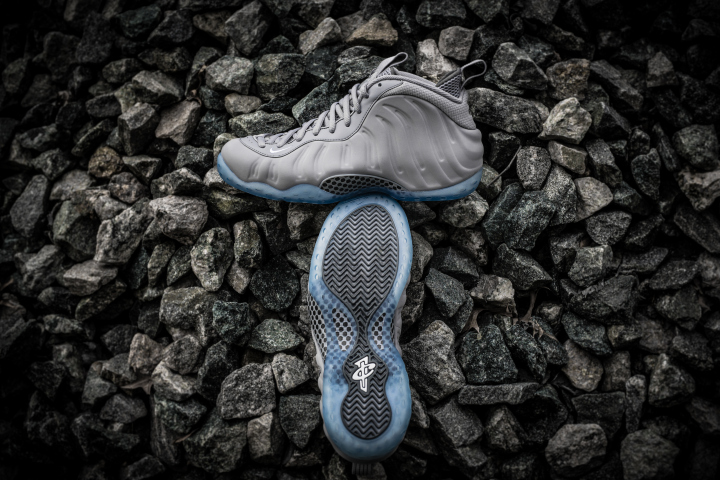 grey-foamposite-grey-suede-wolf-1.jpg