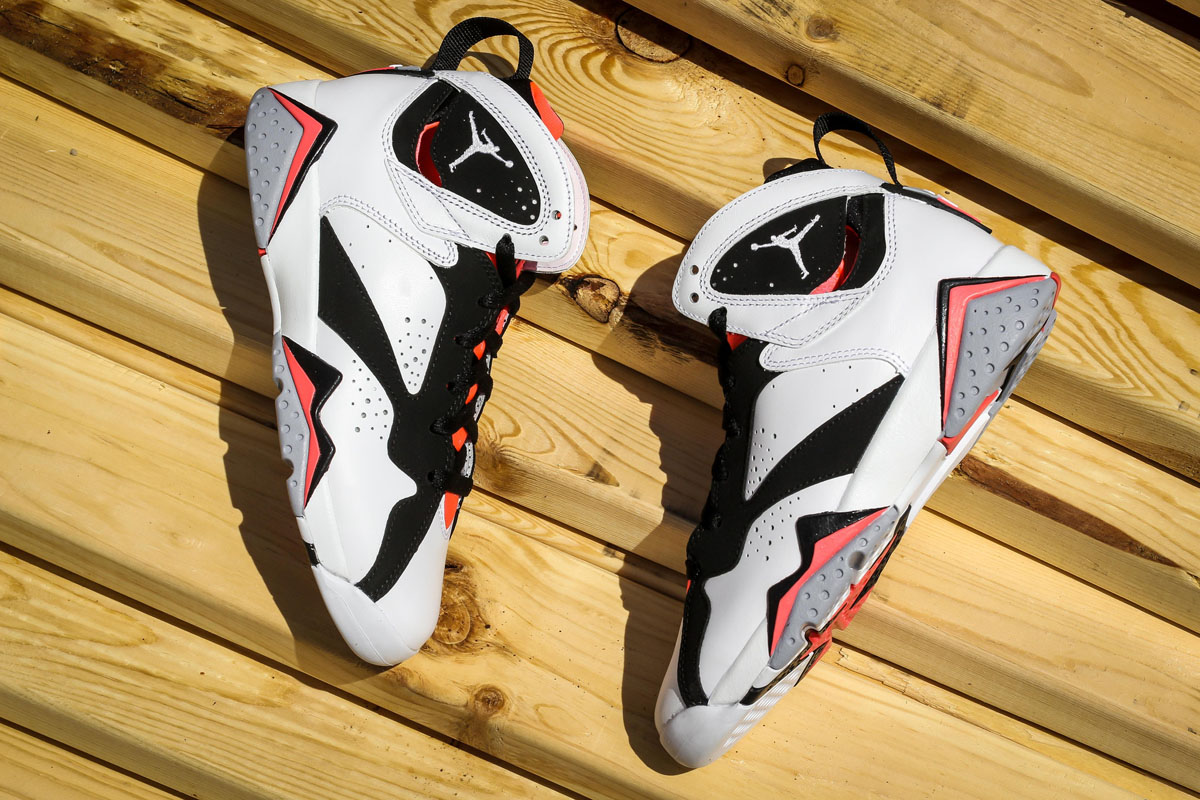 Air-Jordan-7-GS-Hot-Lava-01.jpg