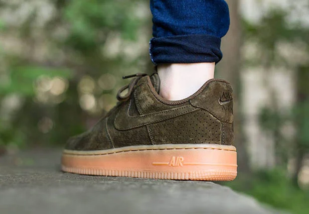 nike air force 1 low green suede
