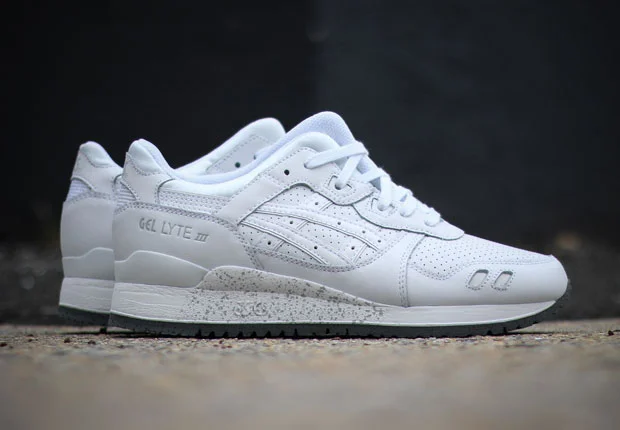 White-Cement-Asics-Gel-Lyte-3-1.jpg
