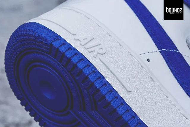nike-air-force-1-high-og-white-blue-strap-06.jpg