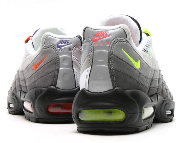 nike-air-max-95-greedy-new-release-05.jpg