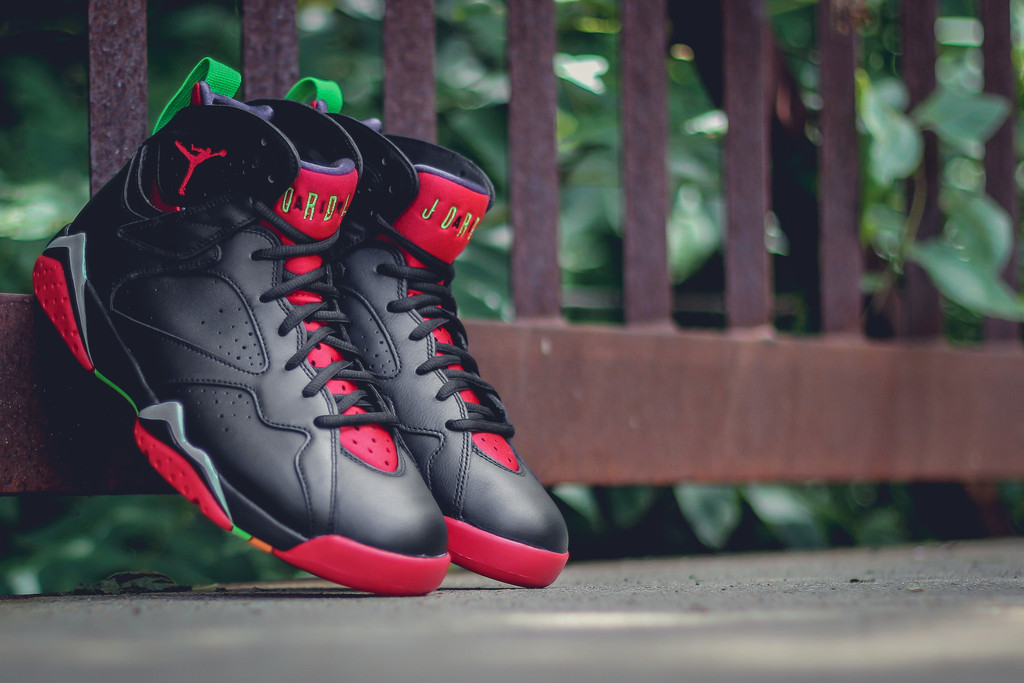 Marvin-the-martian-7-air-jordan-02.jpg