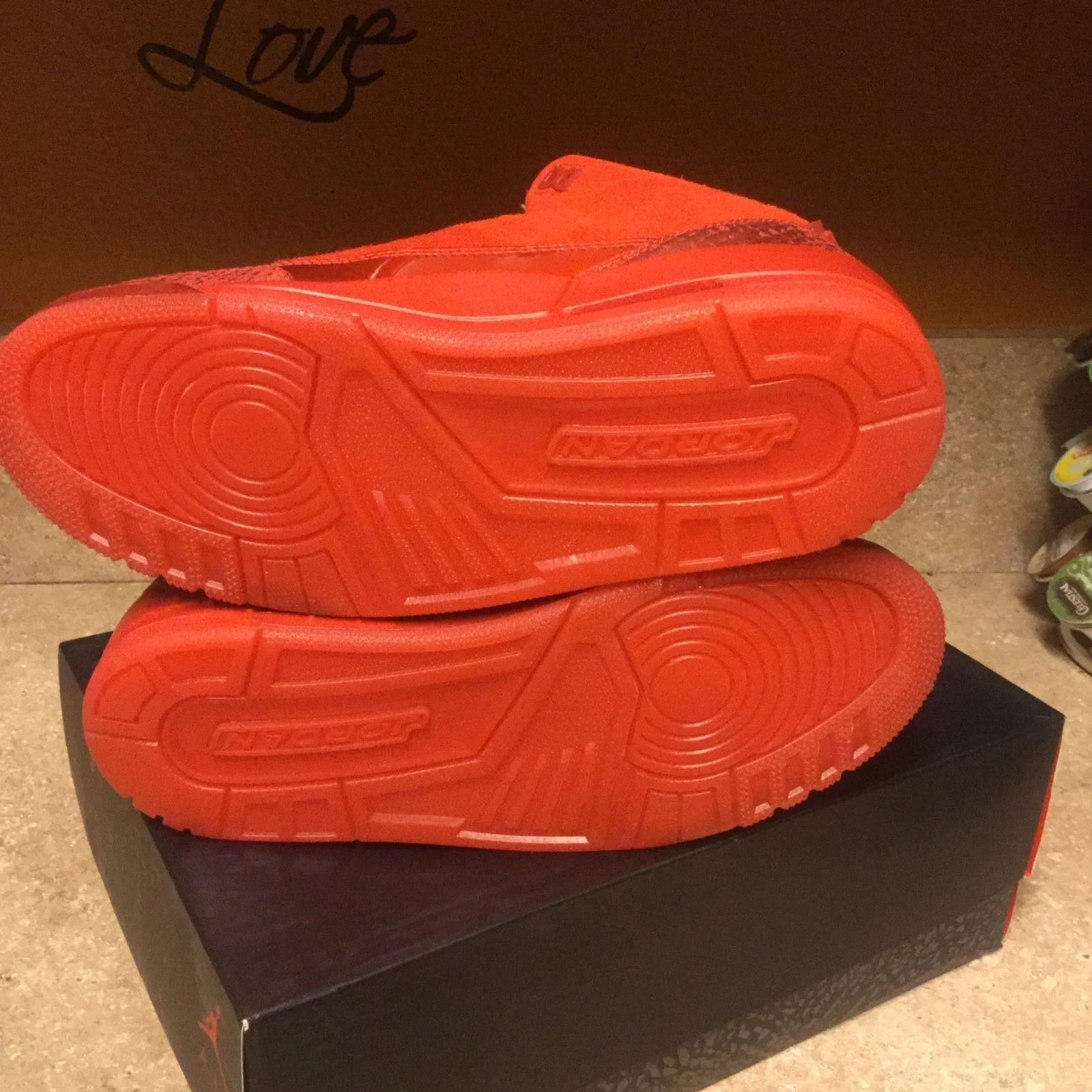 Air-Jordan-3-LOS-07.jpg