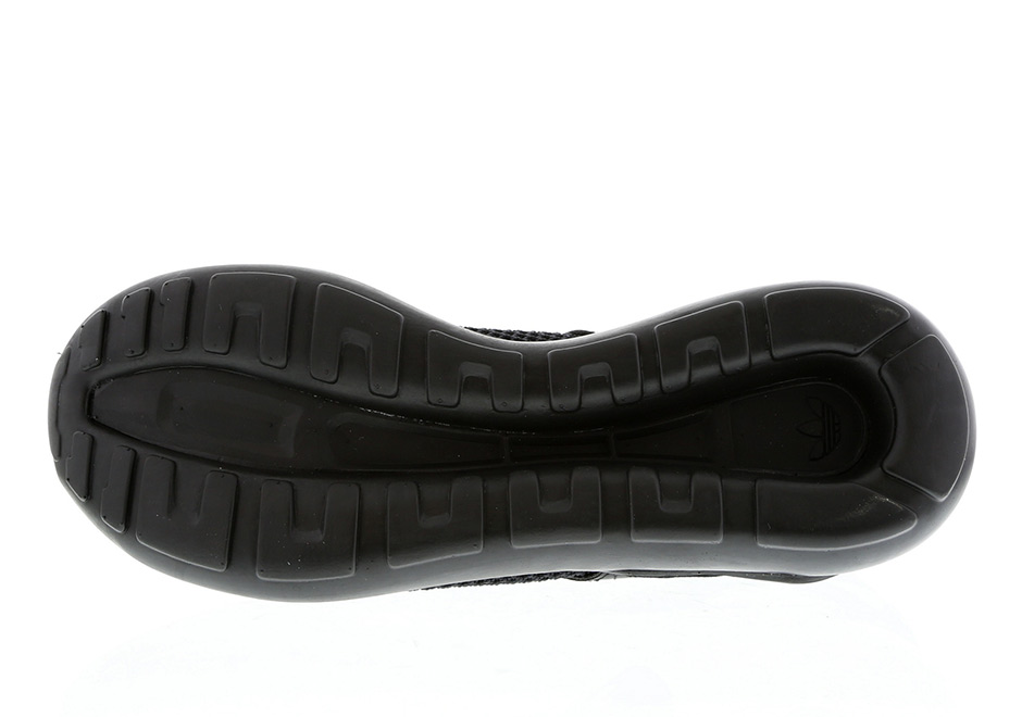 adidas-tubular-strap-red-black-release-09.jpg