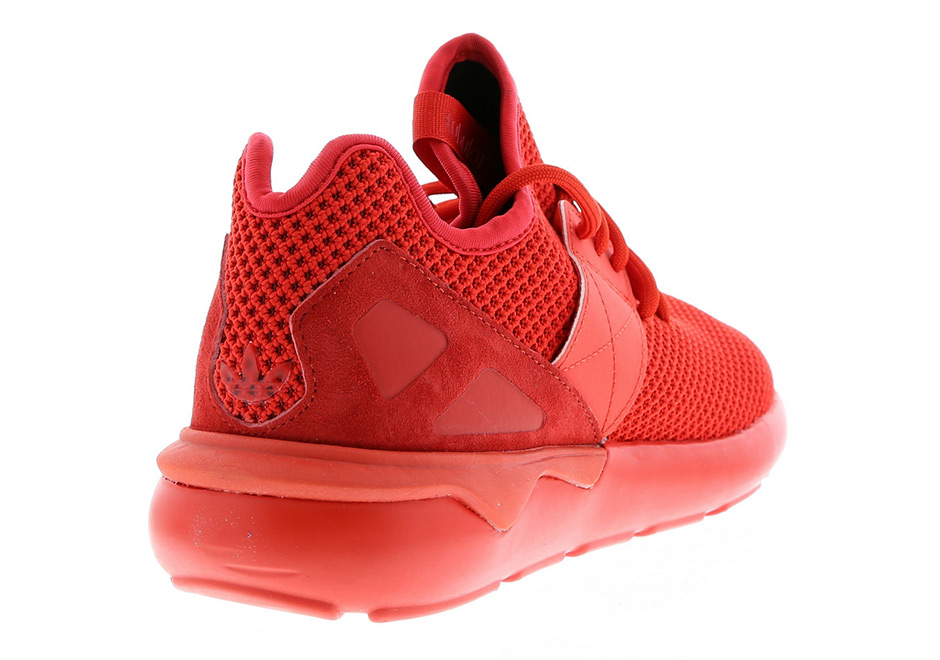 adidas-tubular-strap-red-black-release-04.jpg