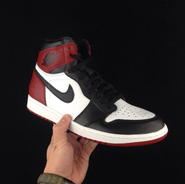 fragment-air-jordan-1-black-toe-possibility-02.jpg