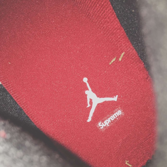 white-supreme-x-air-jordan-5-new-photos-02.jpg