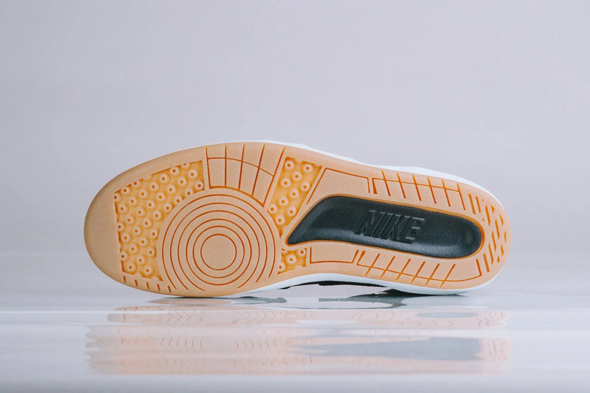 Detailed-Look-Air-Jordan-1.5-The-Return-“Black-Gum”-04.jpg