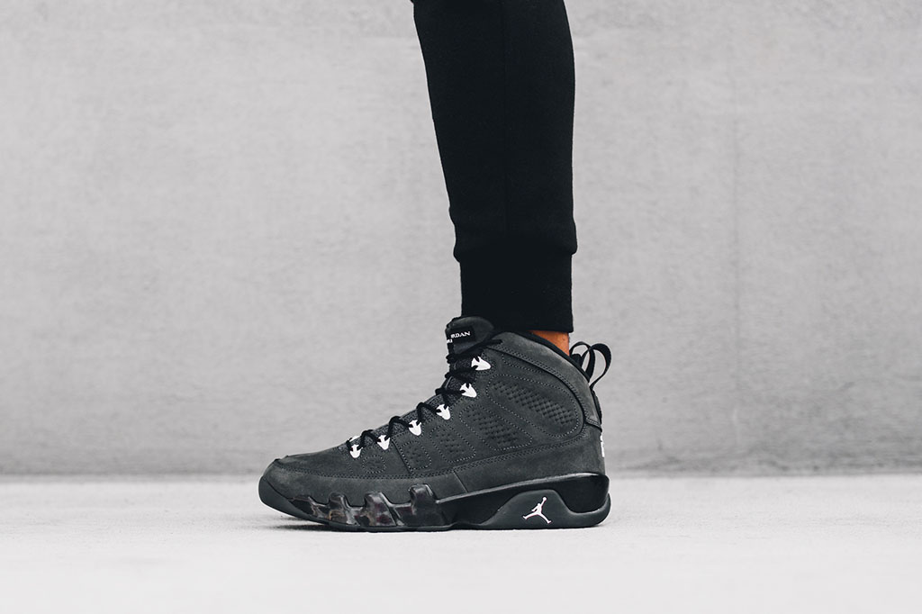 On-Feet-Look-At-The-Air-Jordan-9-Anthracite-photos-12.jpg