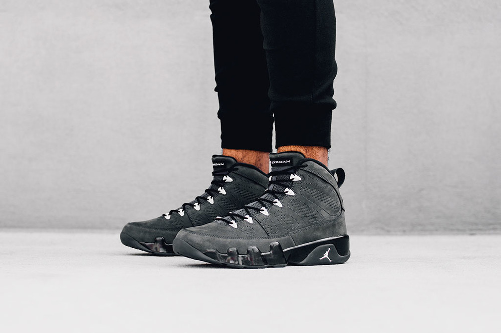 Hueco colección Colgar Get An On-Feet Look At The Air Jordan 9 “Anthracite” — Sneaker Shouts