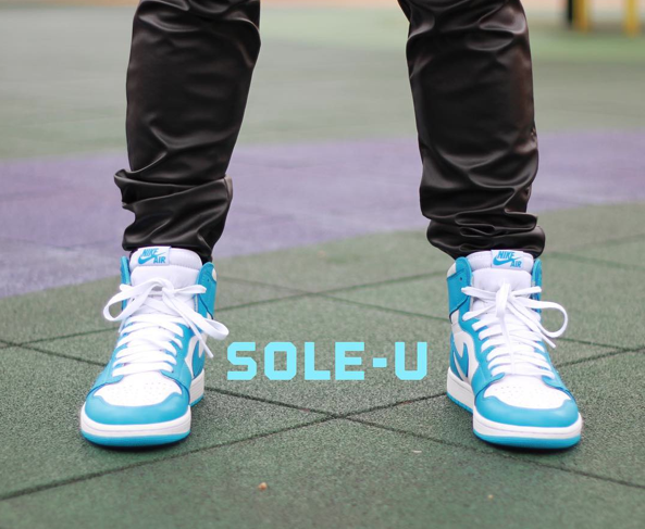 air jordan 1 unc on feet