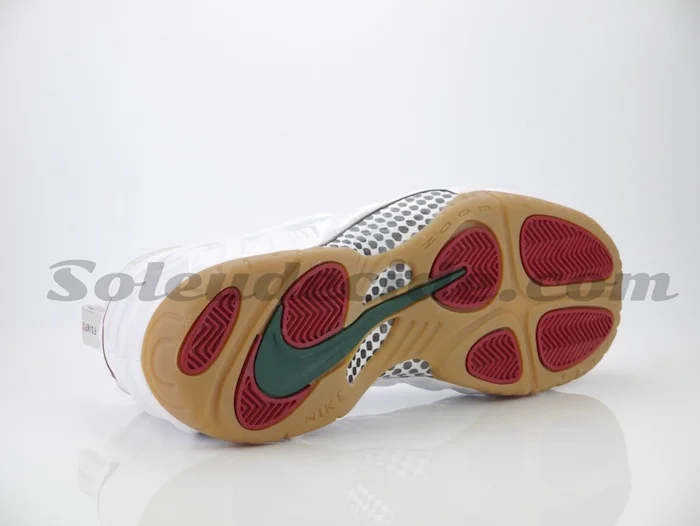 white-gucci-nike-air-foamposite-pro-photos-05.jpg