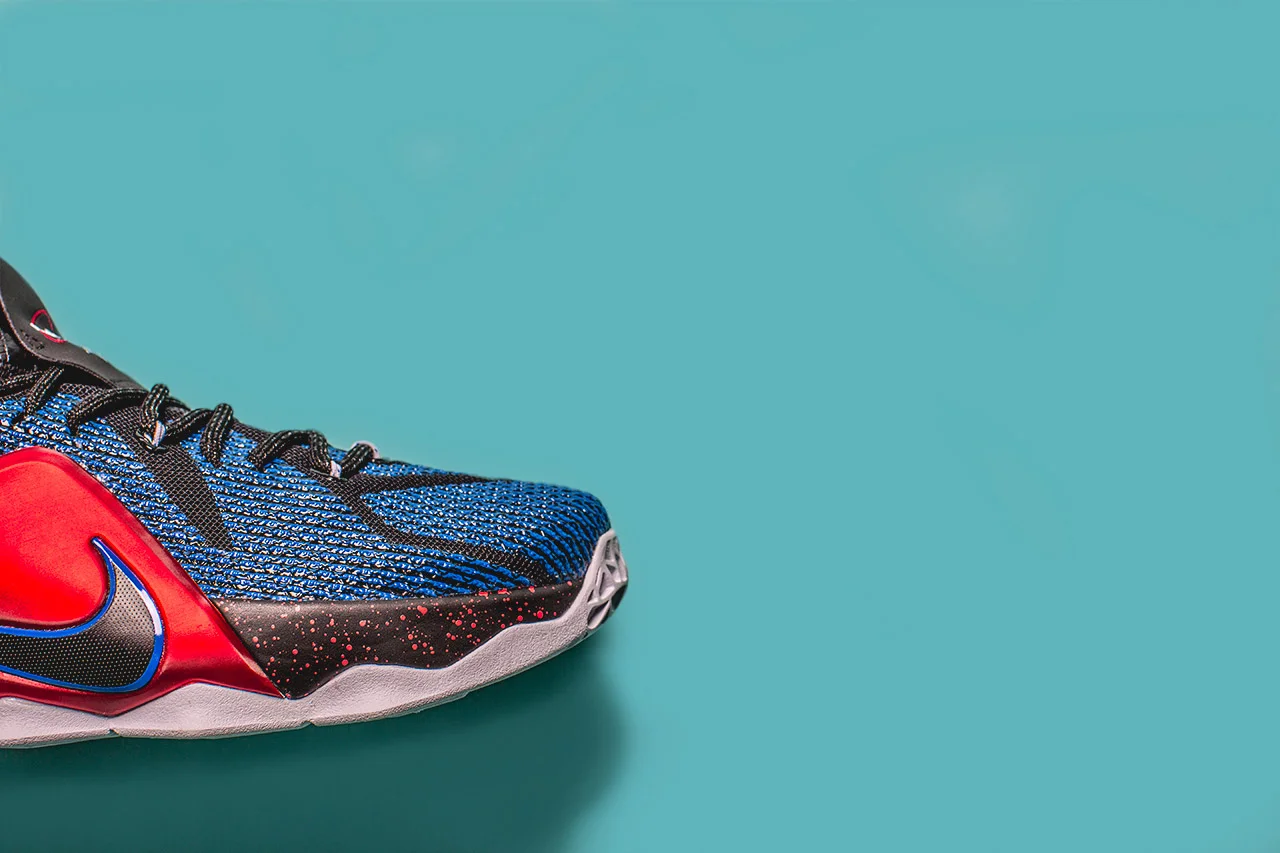 nike-lebron-12-se-what-the-closer-look-02.jpg