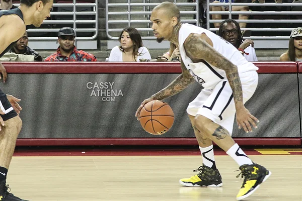 Chris-Brown-1.jpg