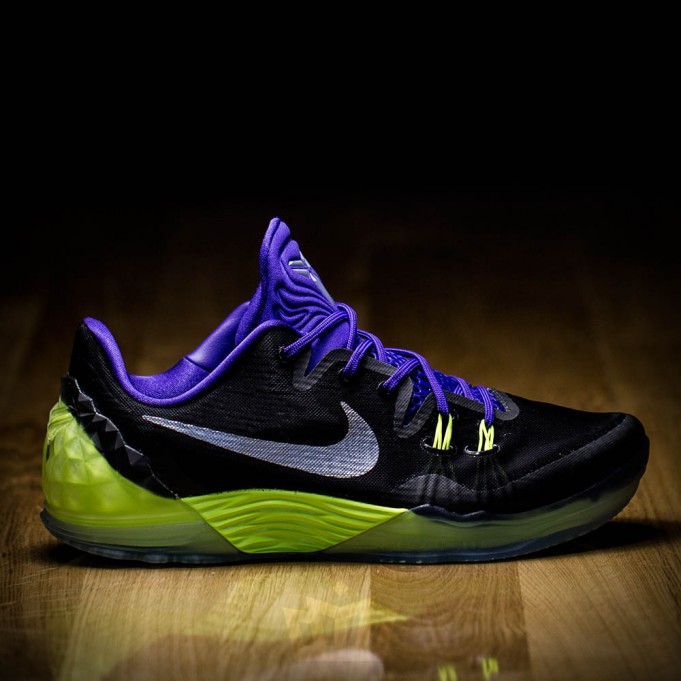 A-New-Nike-Joker-Themed-Kobe-Surfaces-1-681x681.jpg