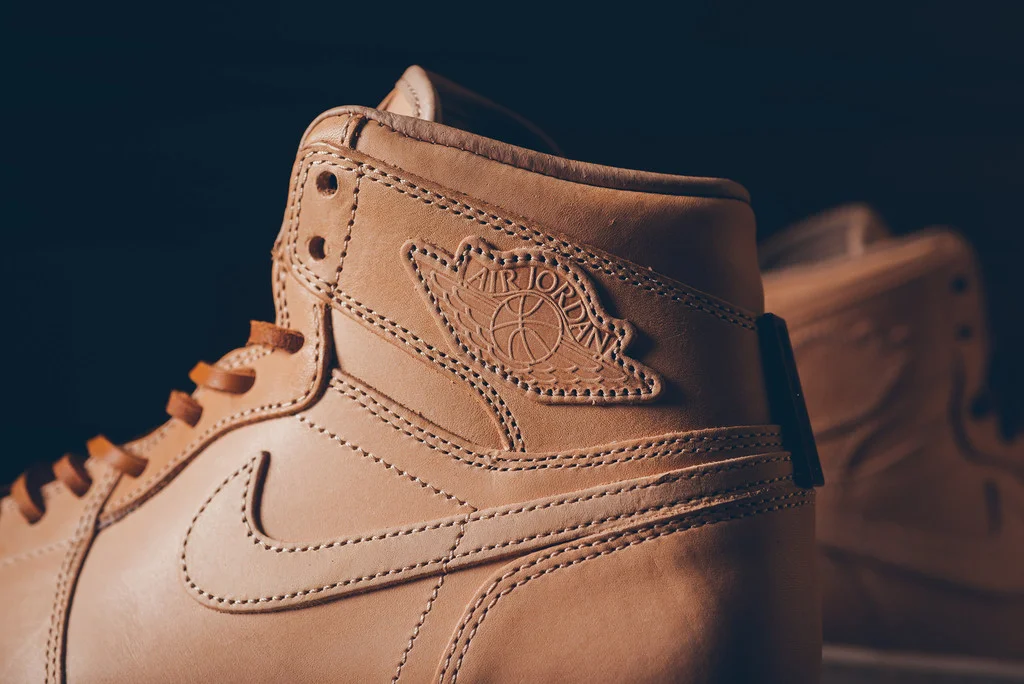 Air_Jordan_1_pinnacle_release_05.jpg