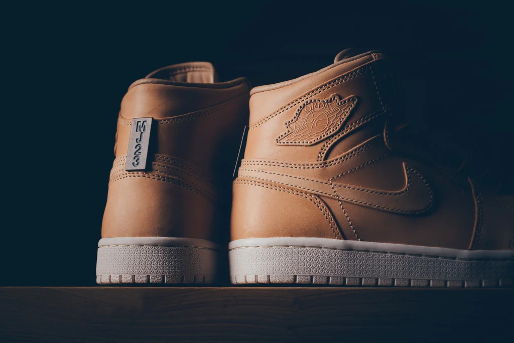 Air_Jordan_1_pinnacle_release_01.jpg