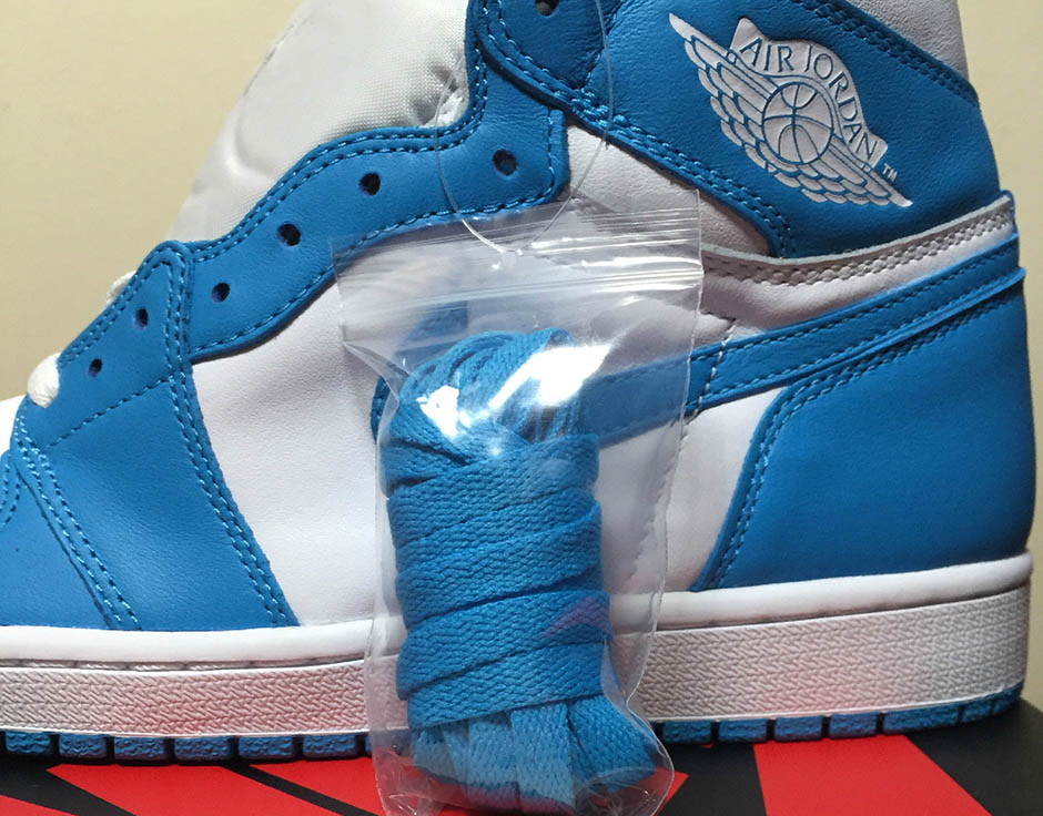 air-jordan-1-og-carolina-team-early-cop-010.jpg