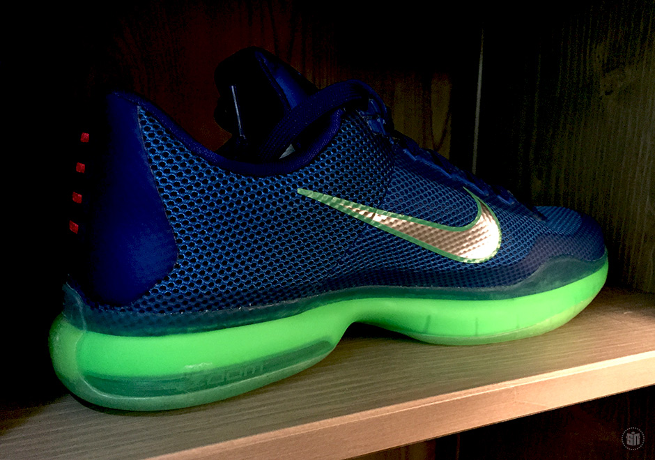 kobe-10-blue-green-3.jpg