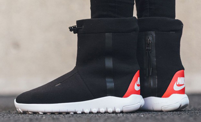 nike-tech-fleece-boot-black-white-red.jpg