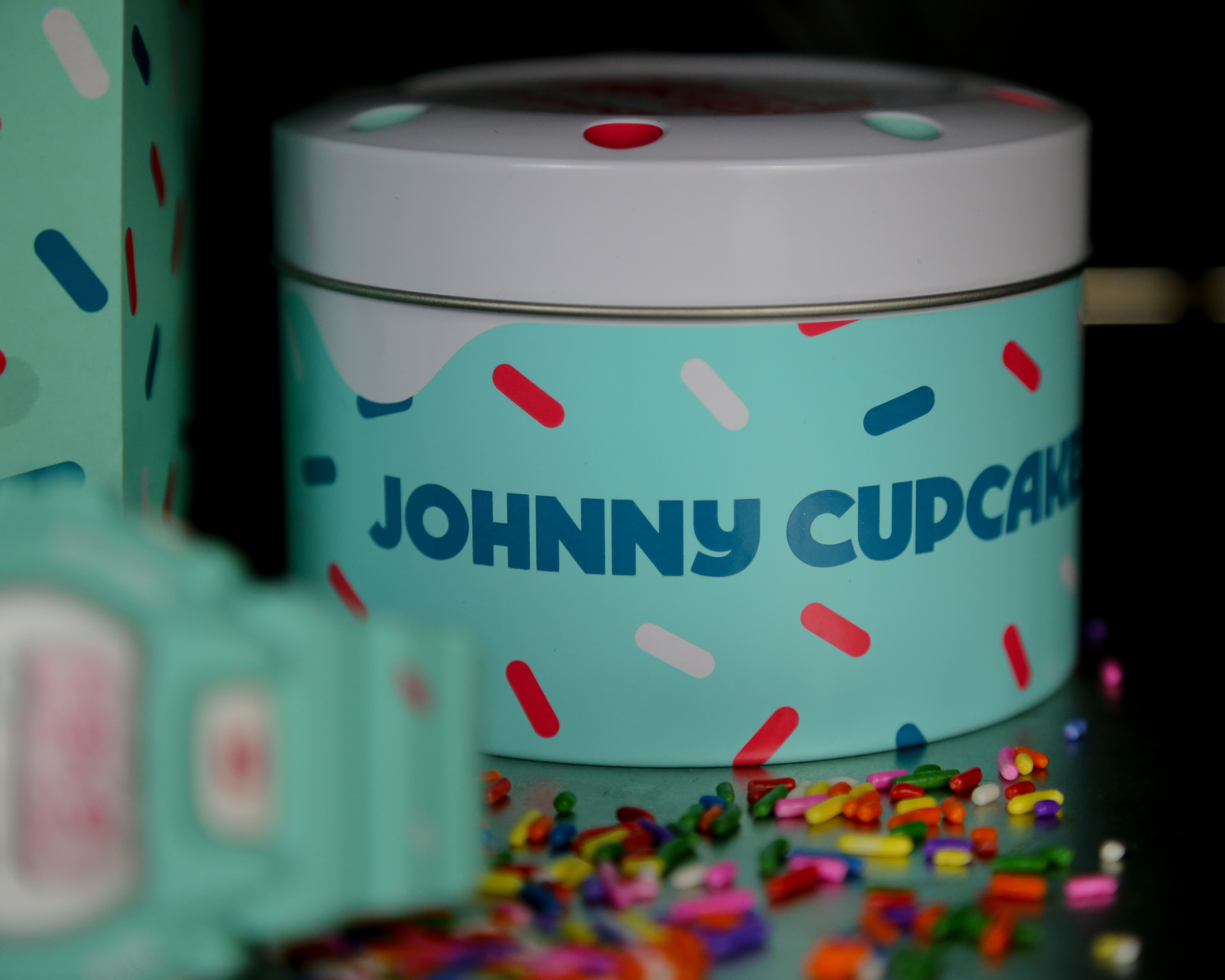 G-Shock-Johnny-Cupcakes-Watch-4.jpg