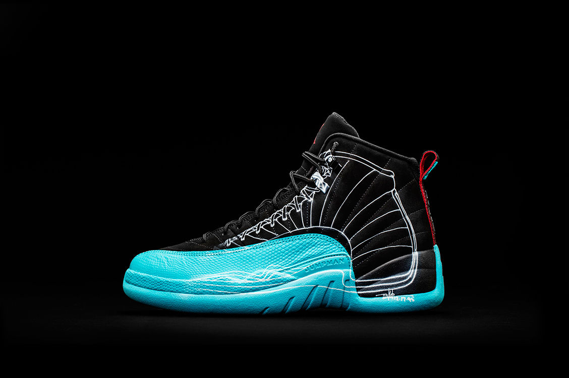 air-jordan-12-doernbecher-gamma-auction-04.jpg