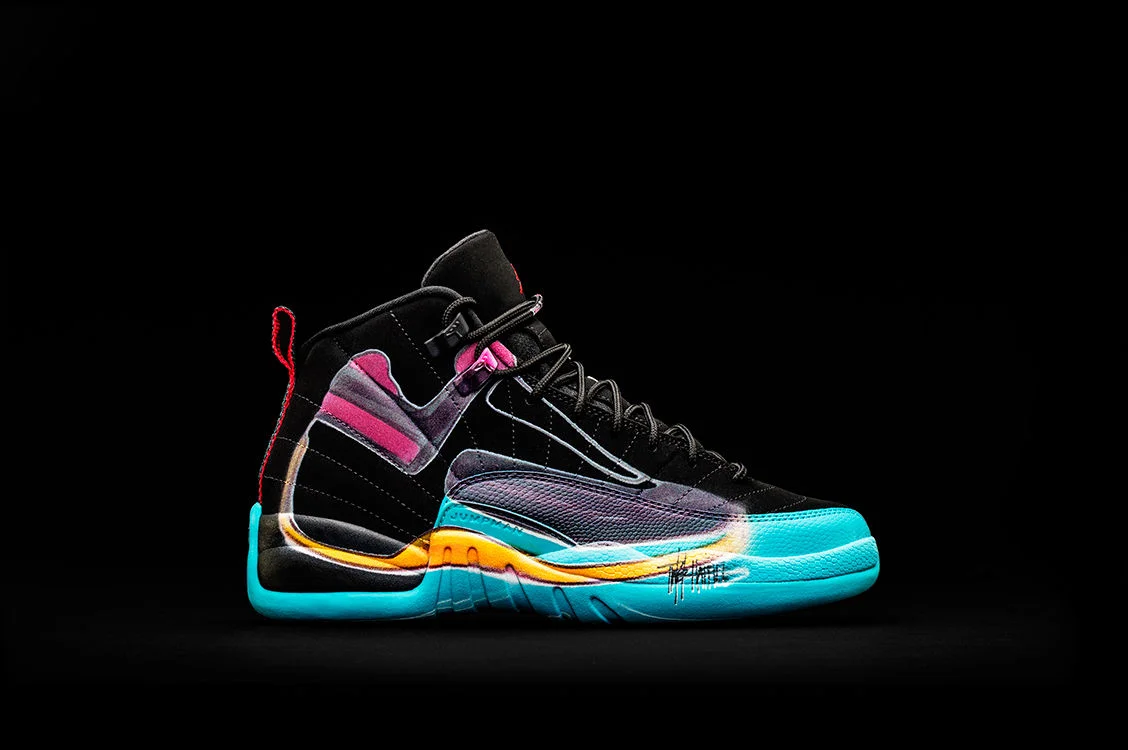 air-jordan-12-doernbecher-gamma-auction-03.jpg