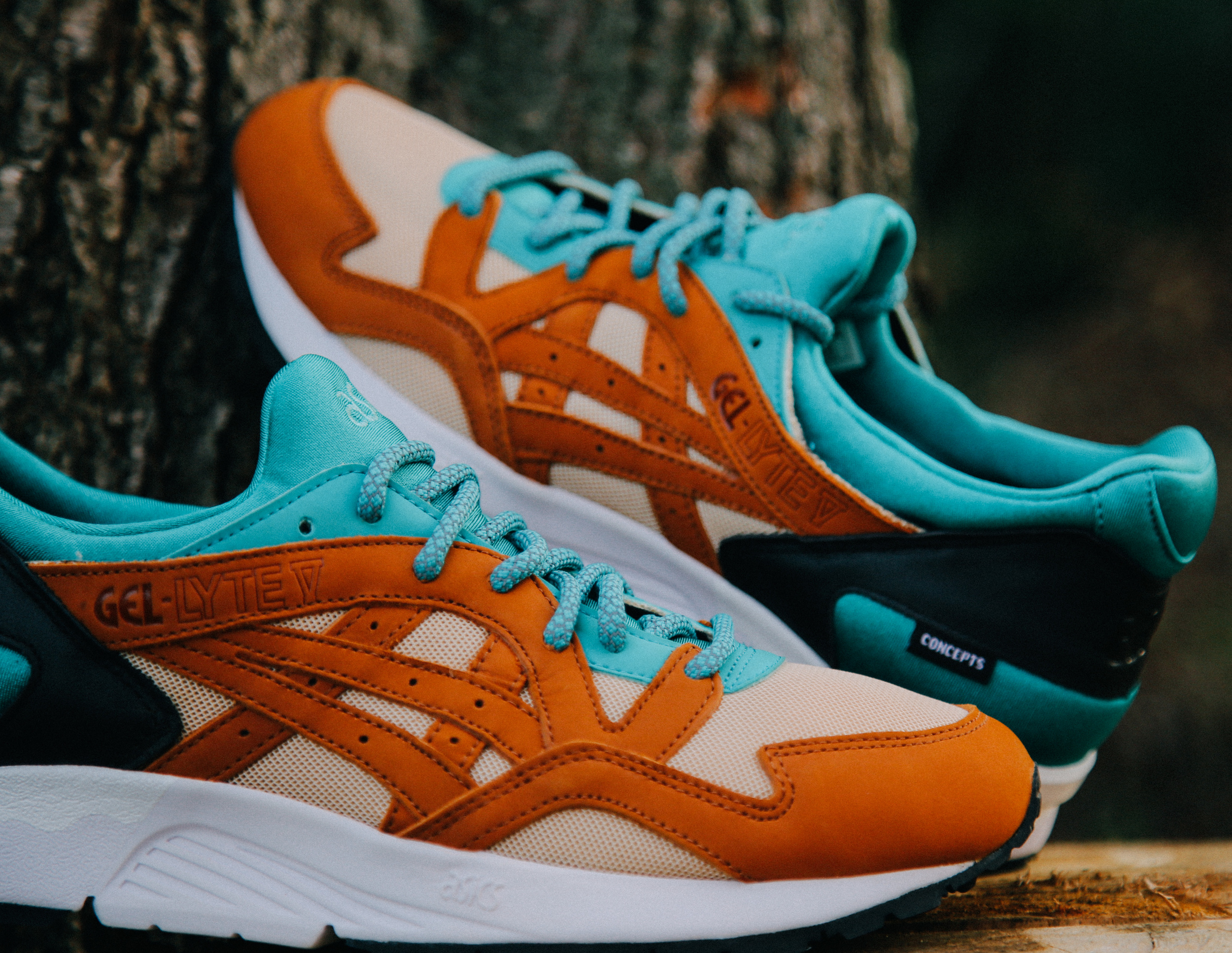 Concepts-CNCPTS-ASICS-Gel-Lyte-Mix-And-Match-Teal-Chest-Nut2.jpg