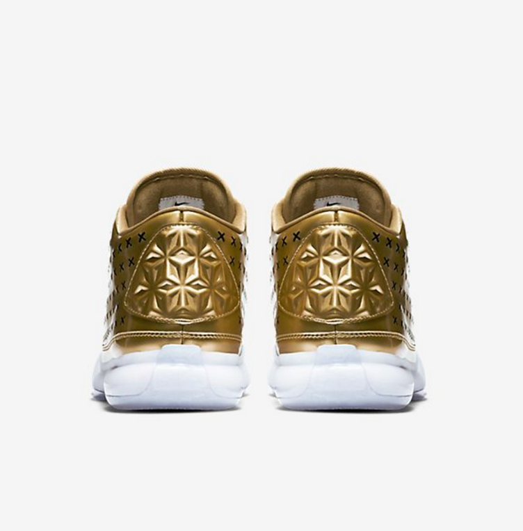 Nike-Kobe-X-EXT-Liquid-Gold-Official-Images4.png