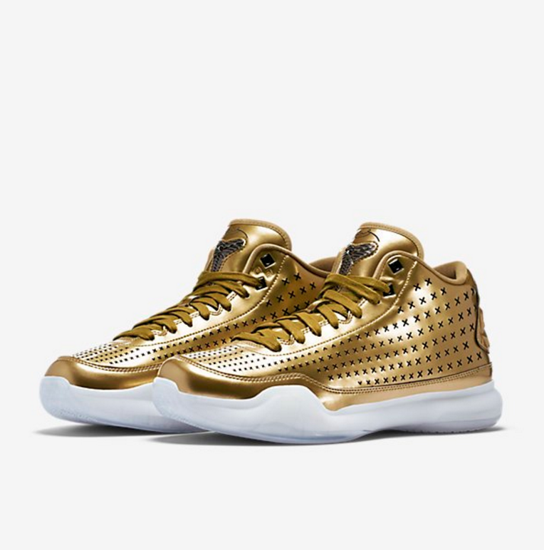 Nike-Kobe-X-EXT-Liquid-Gold-Official-Images2.png