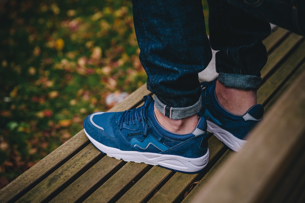 Karhu Aria Navy:White On Feet2.jpg