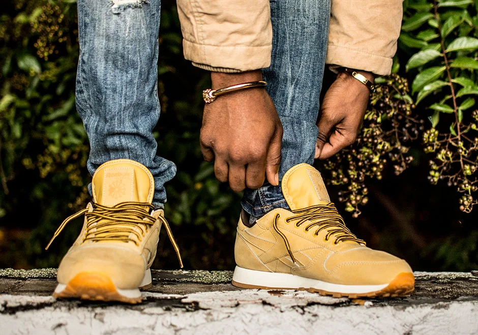 reebok-classic-leather-wheat-pack-exo-fit-3.jpg