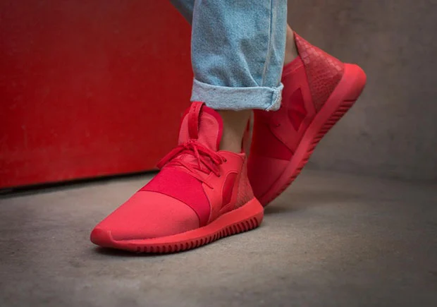 adidas-tubular-defiant-womens-lush-red-3.jpg