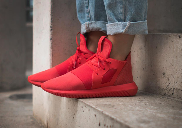 adidas-tubular-defiant-womens-lush-red-21.jpg